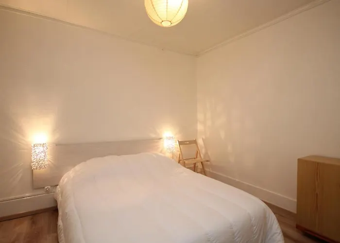 Dore - T3 Pres De L'hyper Centre - Fr-1-608-84